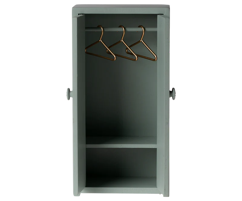 Closet, Mouse - Soft Blue