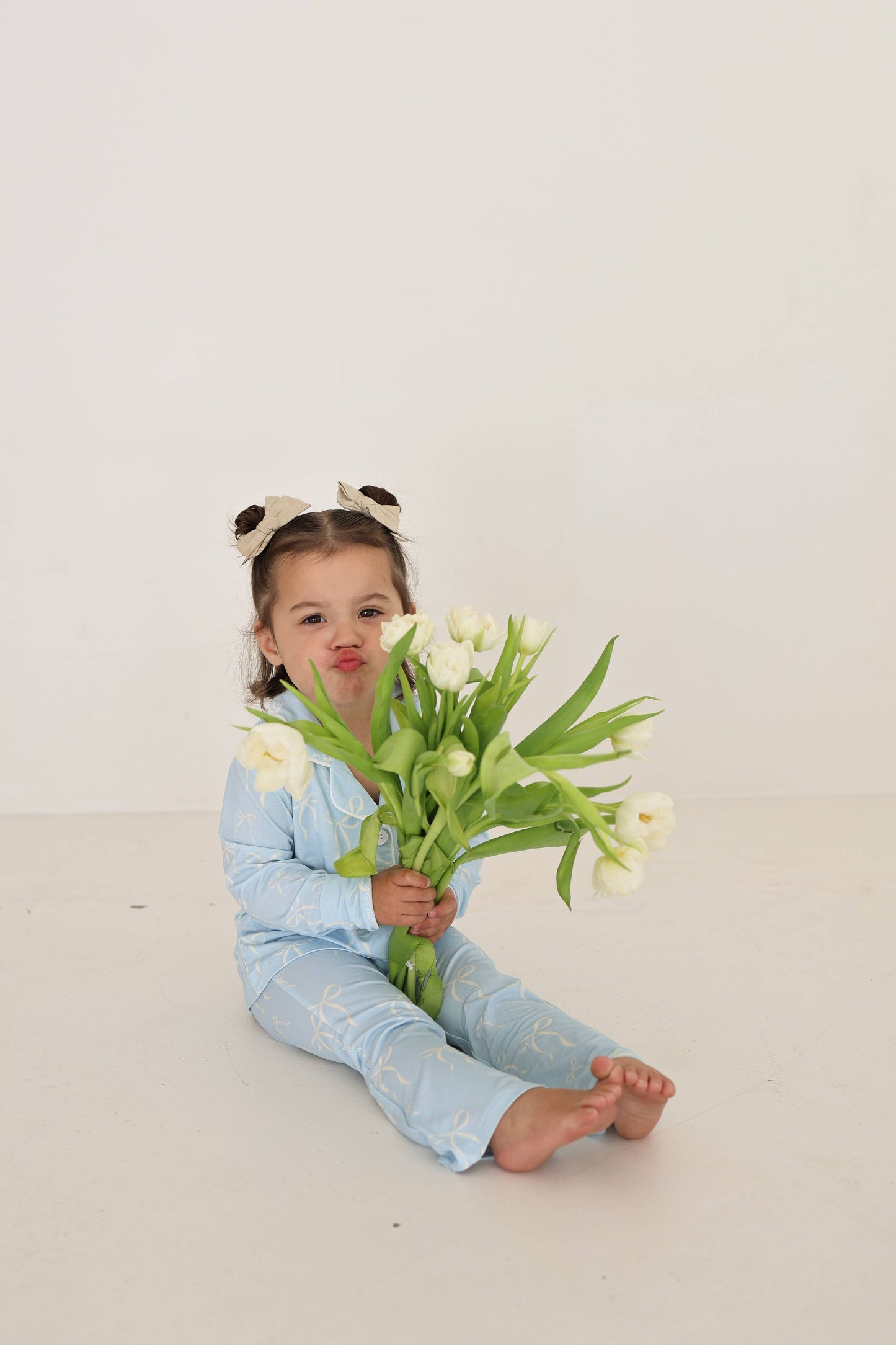 Girl’s Bamboo Button Up Lounge Set | Blue Bows