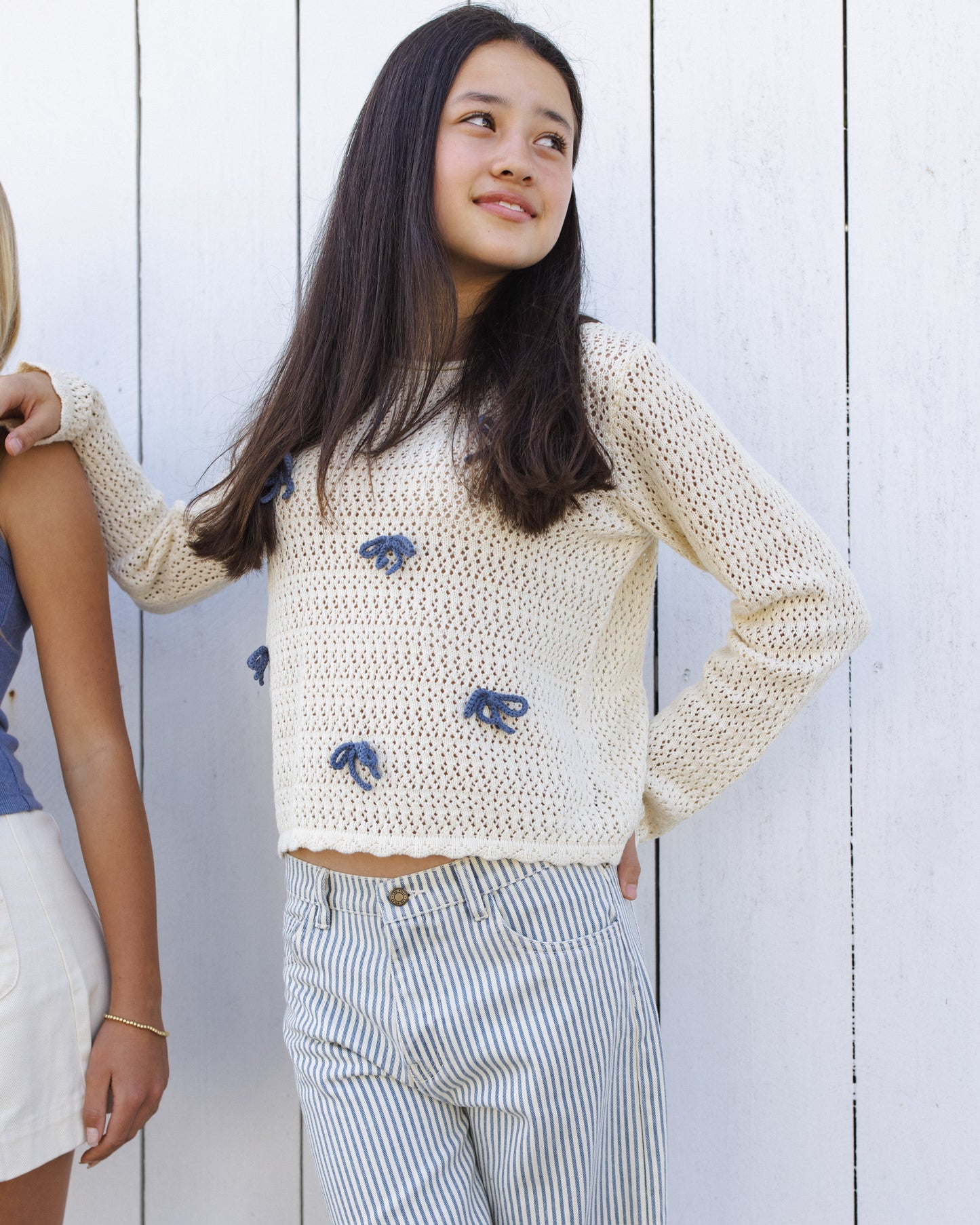 Teen Crochet Knit Pullover - Bows
