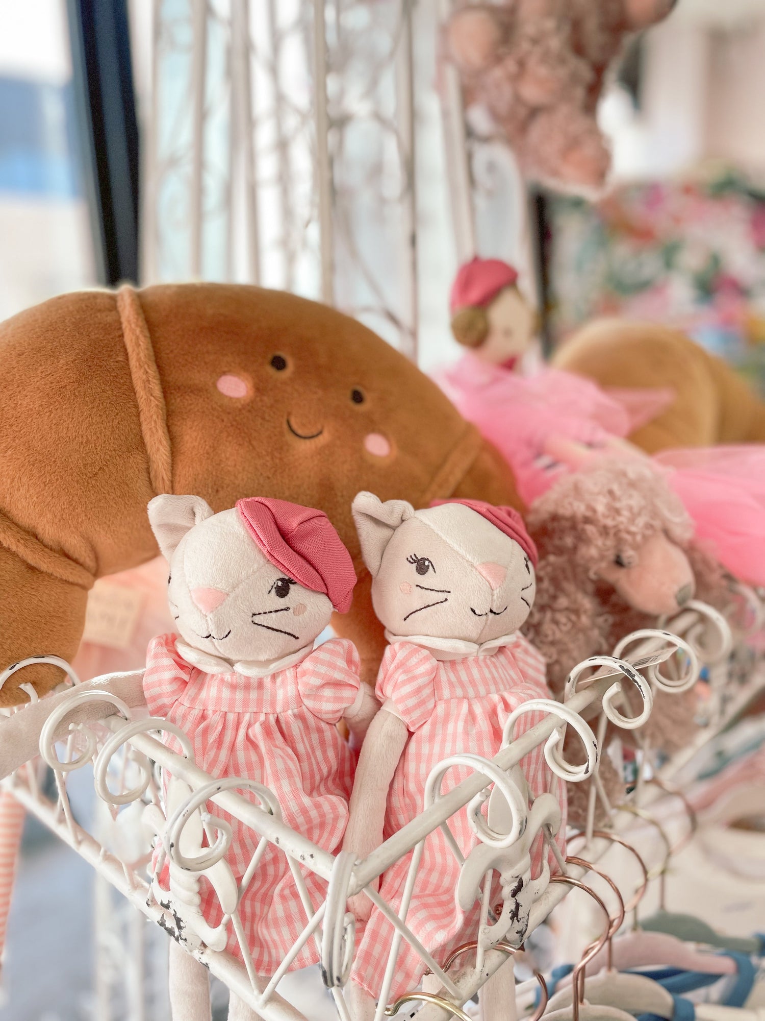 🐶🥐Puppies, Paris and Pasta🐶🥐