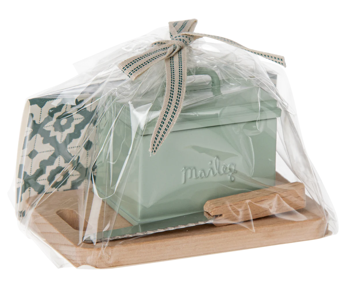 Bread Box with Utensils