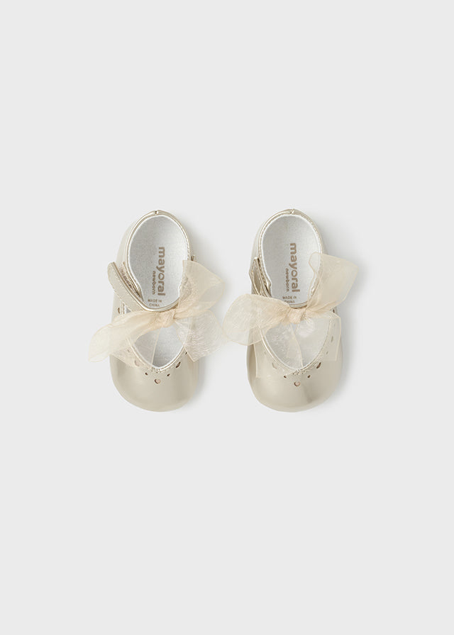 Dressy Mary Jane Shoes in Light Gold