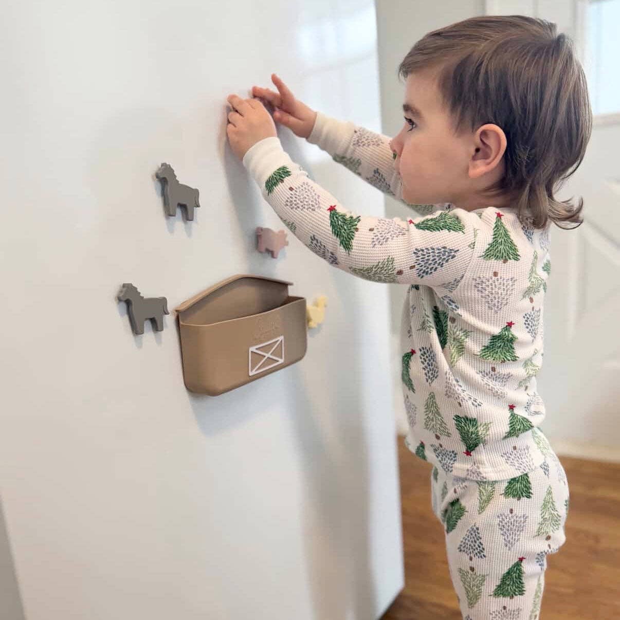 Calla & Friends - Farm Suction Play Set