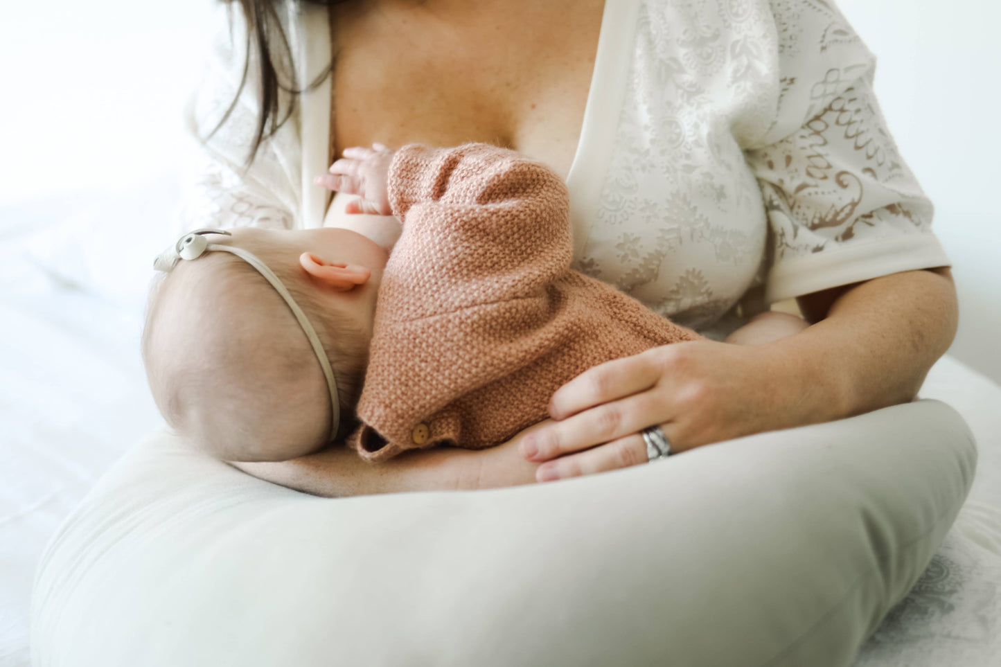 Snuggle Me Organic - Feeding Support | Birch