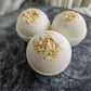 Gnat and Bee - Oat and Honey | Natural Bath Bomb