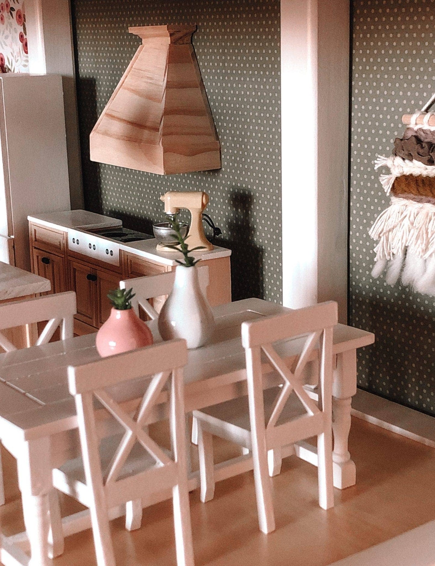 Macy Mae Dollhouse Designs - Dollhouse Vase Set | Pink + White