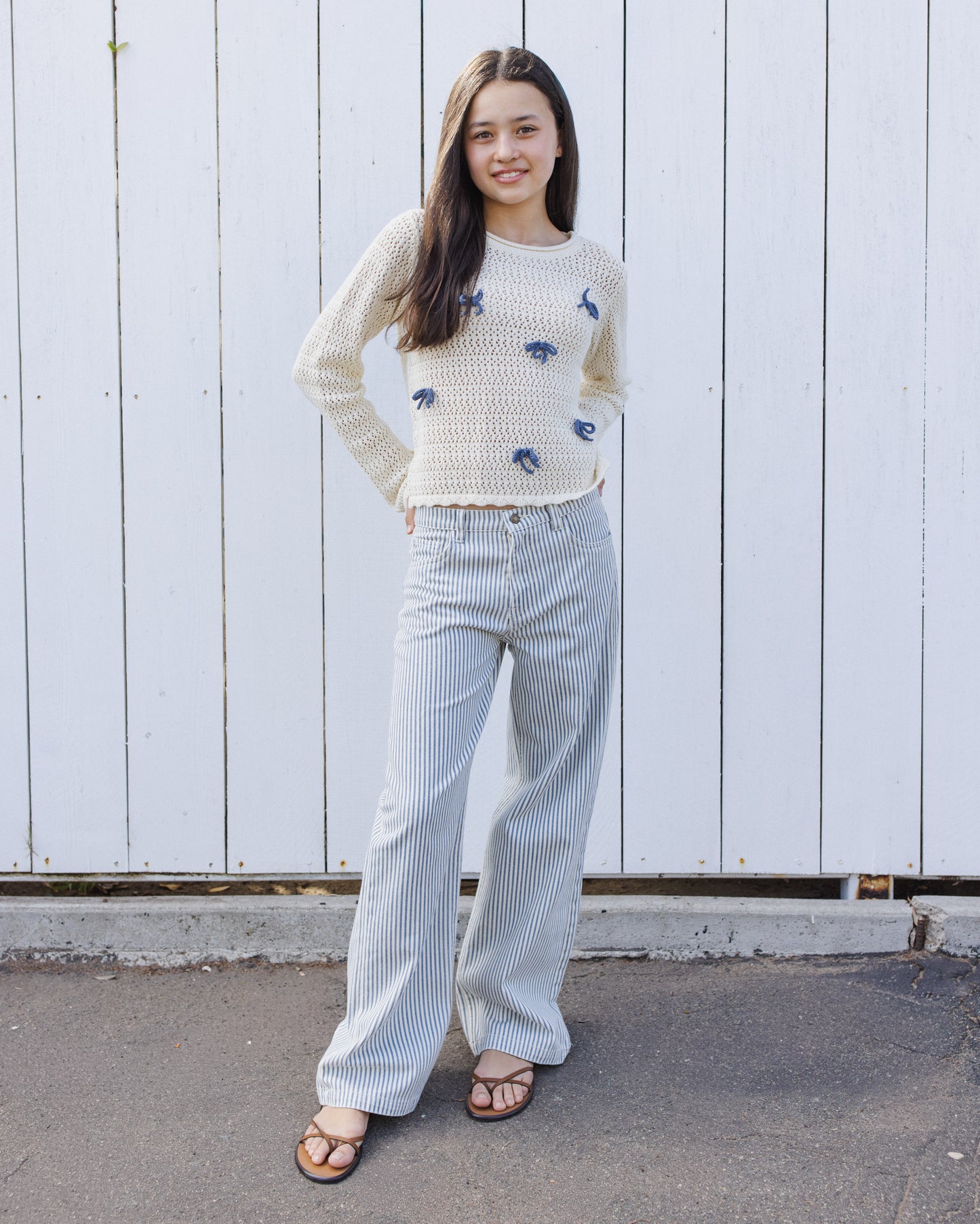 Teen Crochet Knit Pullover - Bows