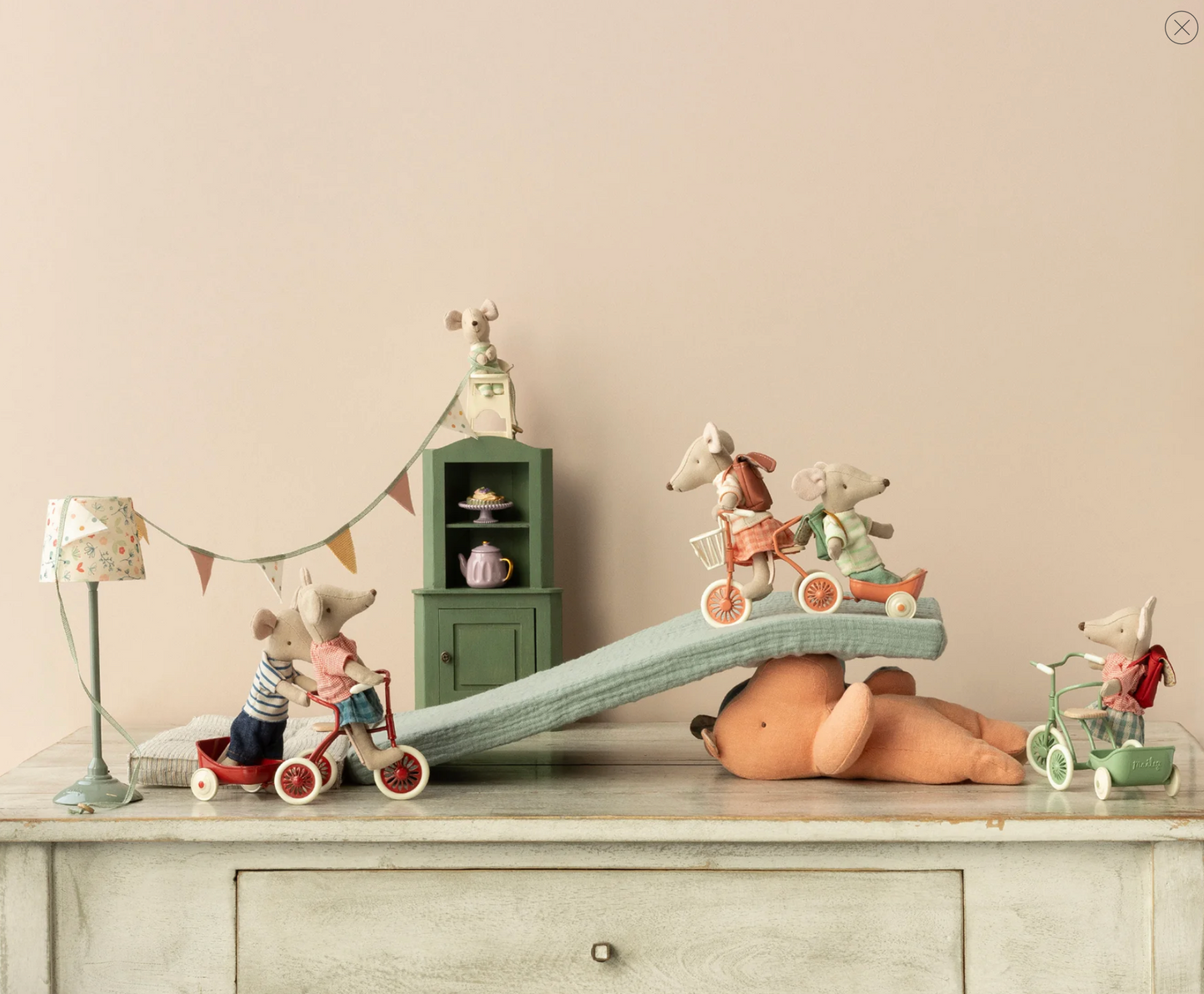 Tricycle Mouse, Big Brother - Mint