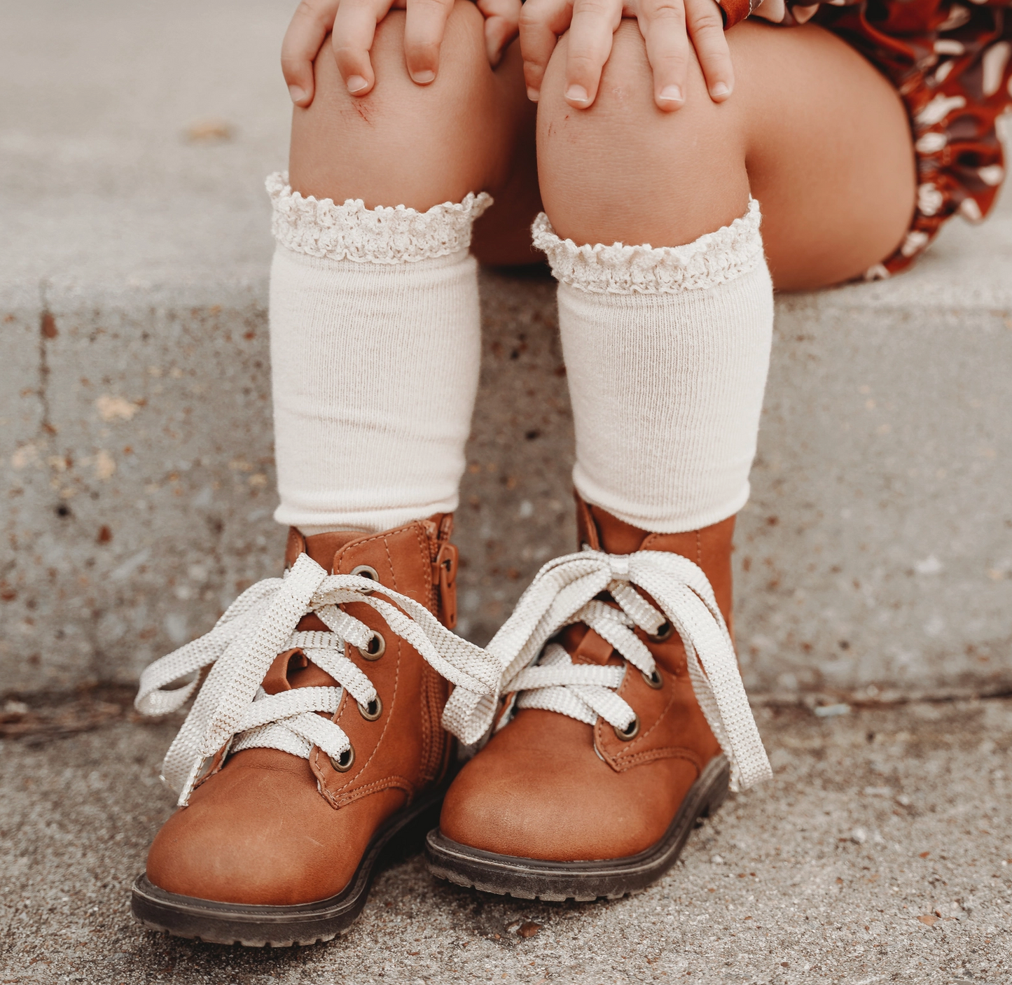 Lace Top Knee High Socks - Vanilla