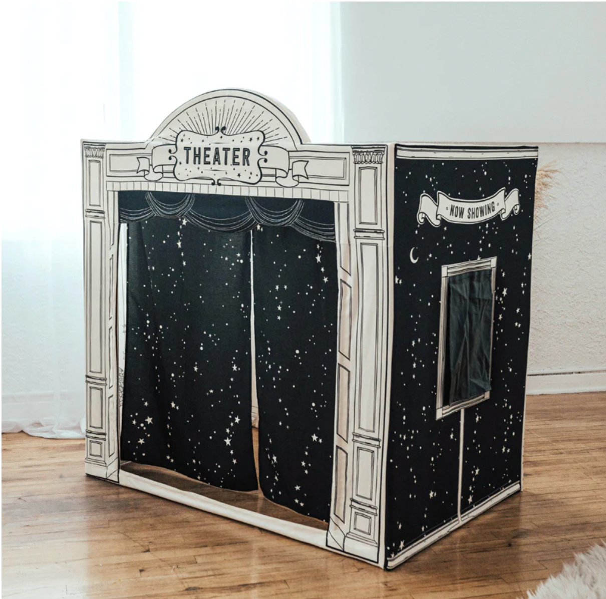 PERFORMANCE STAGE