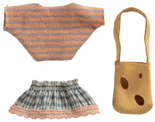 Clothes and Bag, Little Sister Mouse Spring '26