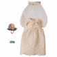 Wedding Dress, Mum mouse
