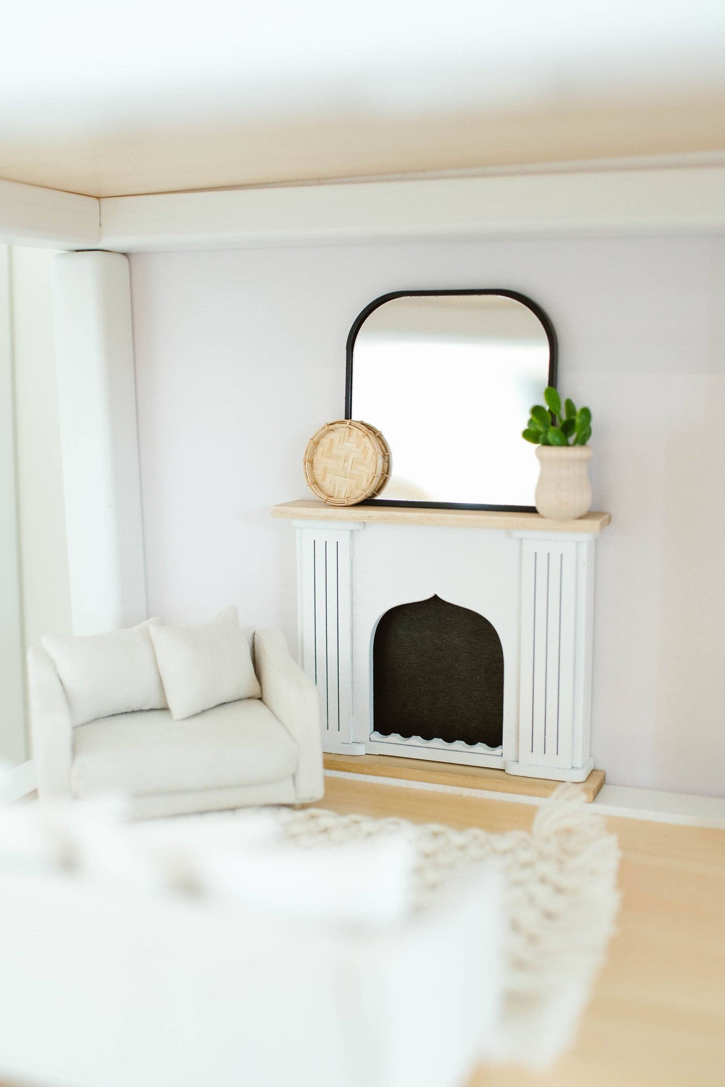 Macy Mae Dollhouse Designs - Dollhouse Adelaide Scoop Arm Accent Chair | Pearl White