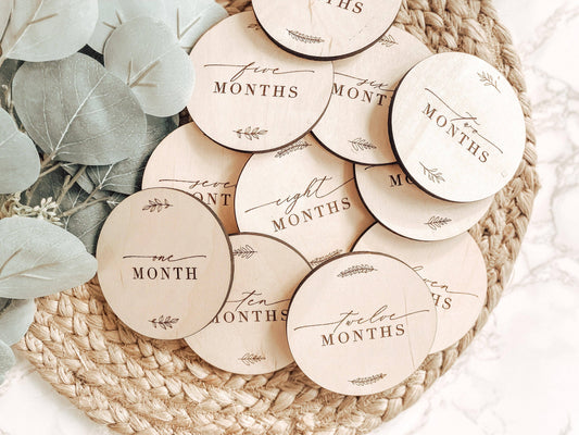 Round Baby Milestone Discs | Wooden Monthly Cards for First Year Photos