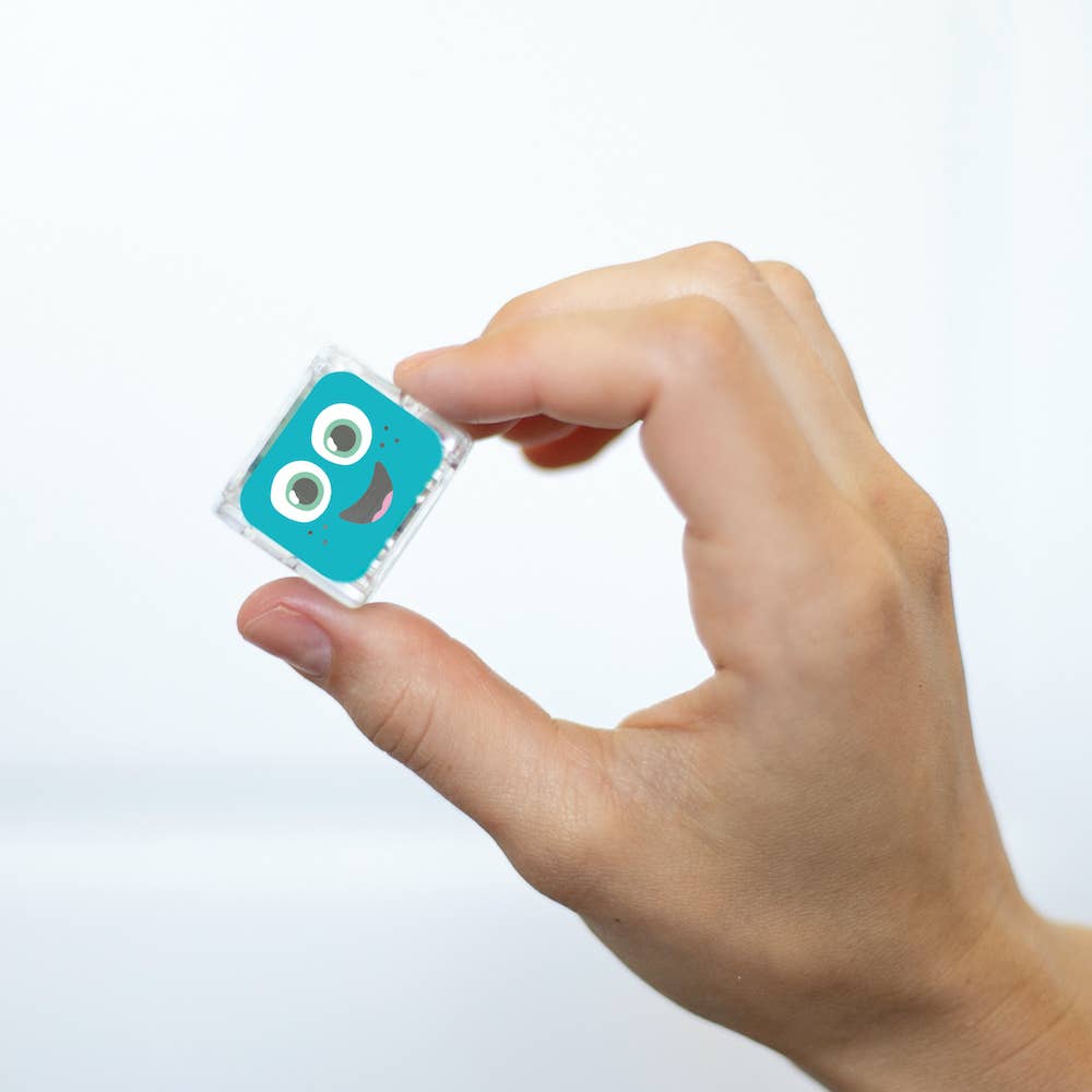 Blair Light-Up Cubes - Glo Pals