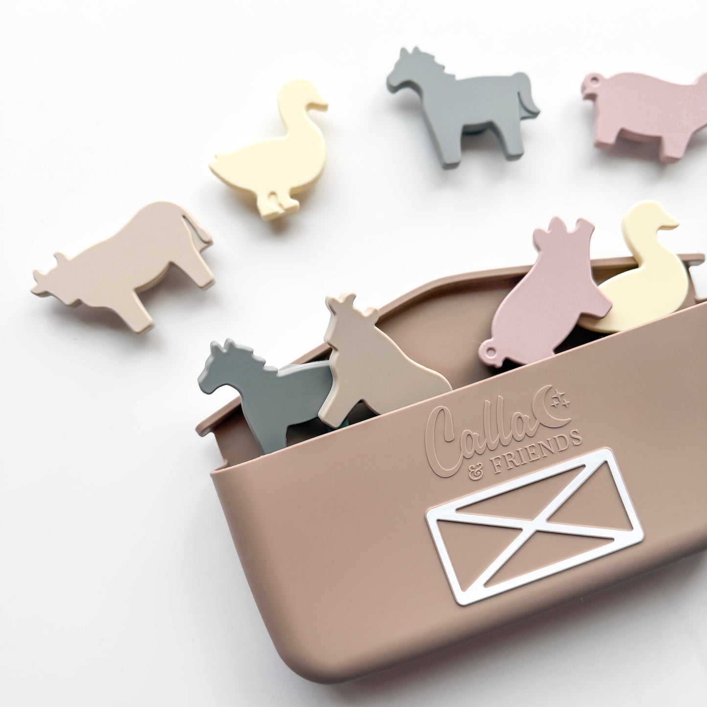 Calla & Friends - Farm Suction Play Set