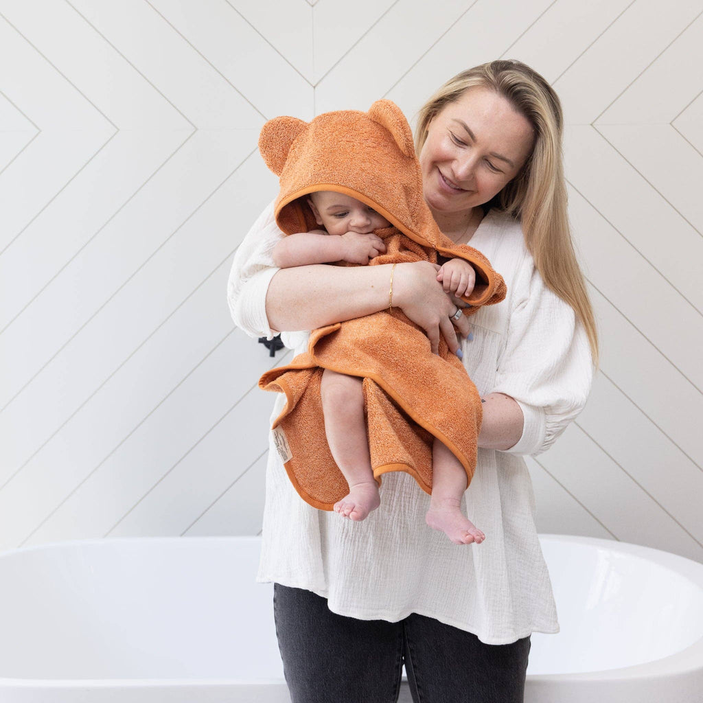 Hooded Towel + Wash Mitt Set - Pumpkin