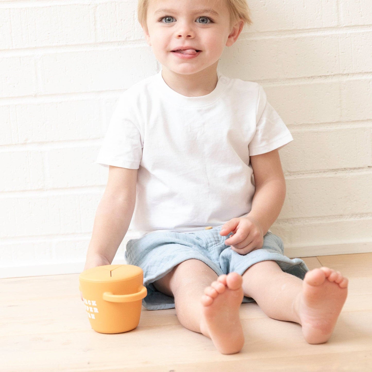 Snack Super Fan - Happy Snacker