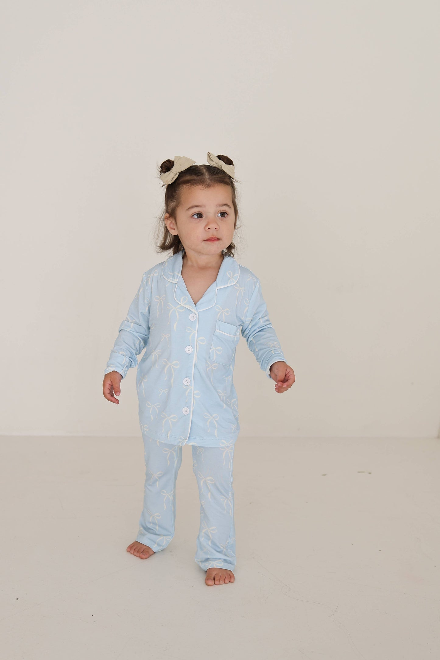 Girl’s Bamboo Button Up Lounge Set | Blue Bows