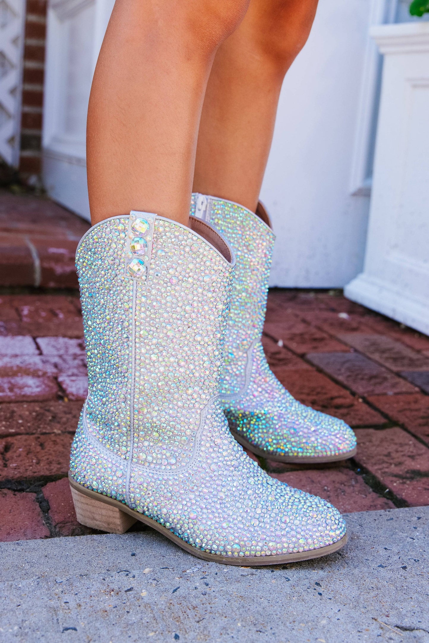 Silver-Crystal-Cowgirl-Boots